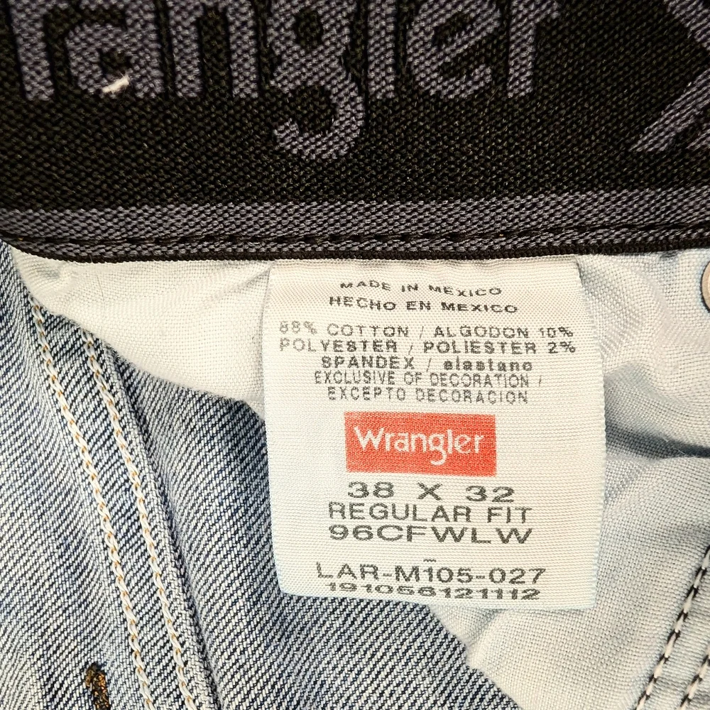 Wrangler Jeans Mens 38x32 Blue Denim Regular‎ Fit
